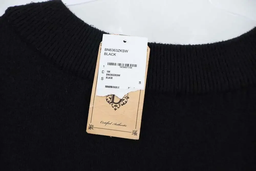 Democracy Womens Size Large Black Sweater Oversized Button Side Slit Hem